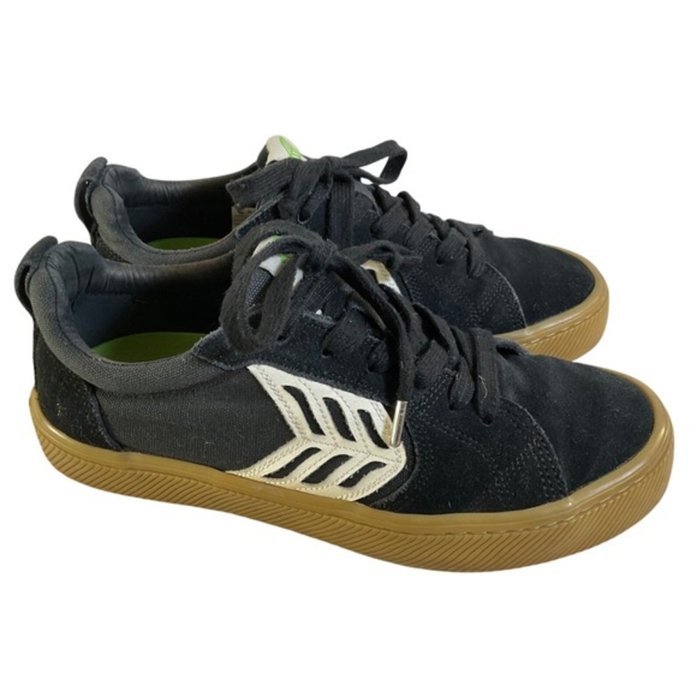 Cariuma Catiba Pro Low Black Ivory Gum Suede Sustainable Skate‎ Shoes W7 M5.5